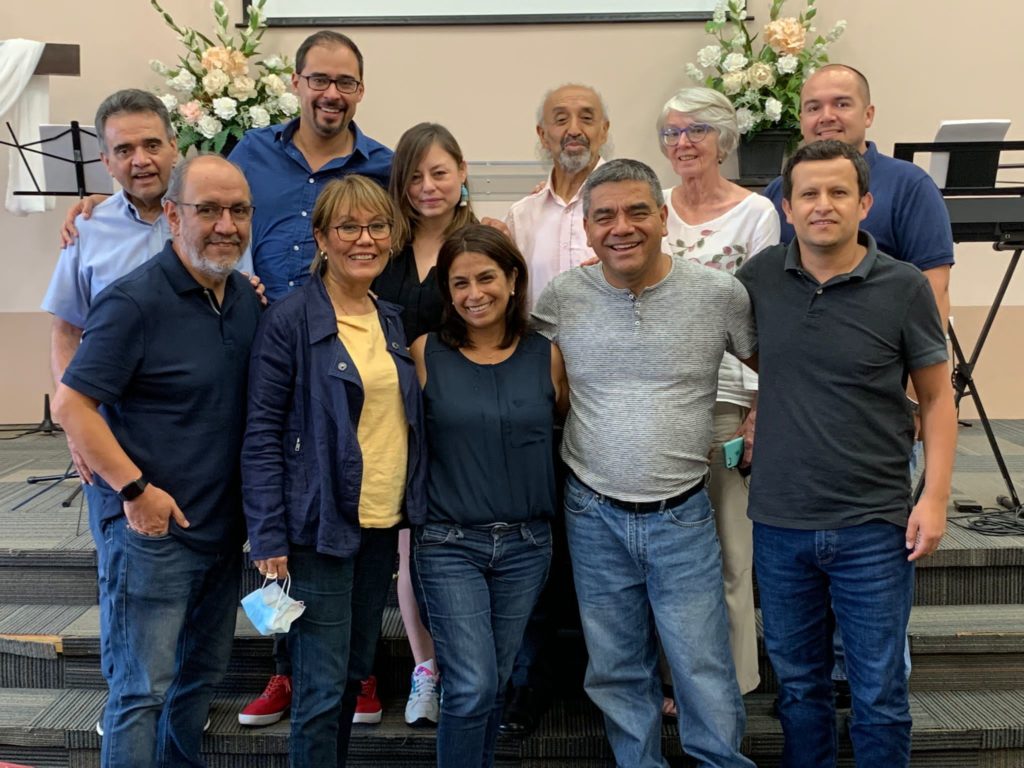 Alex Chiang and leaders of Hispanic churches in the US. 